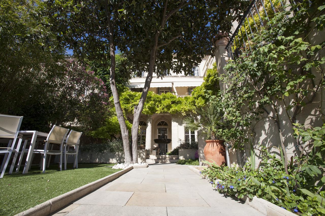 Hôtel Cinq & Sept à Roujan Extérieur photo